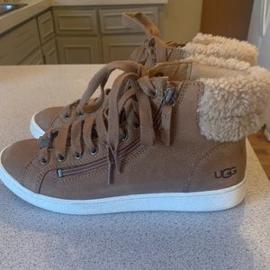 UGG Hightop Sneaker